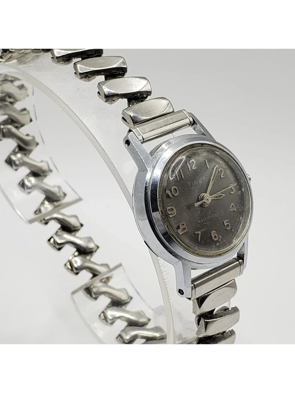Vintage Timex Water Resistant Womens Watch 23mm For Parts Or Repair